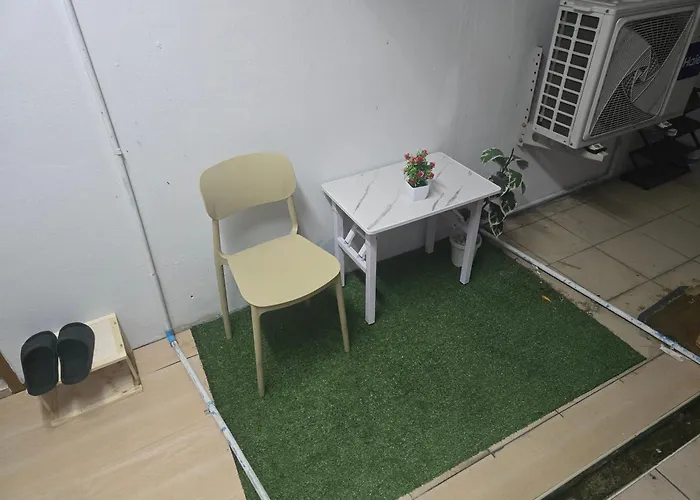 103 Lovely Ac With Private Kitchen *